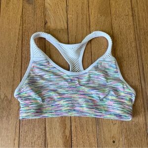 MAIDENFORM GIRLS RAINBOW STRIPED TRAINING BRA SIZE MEDIUM